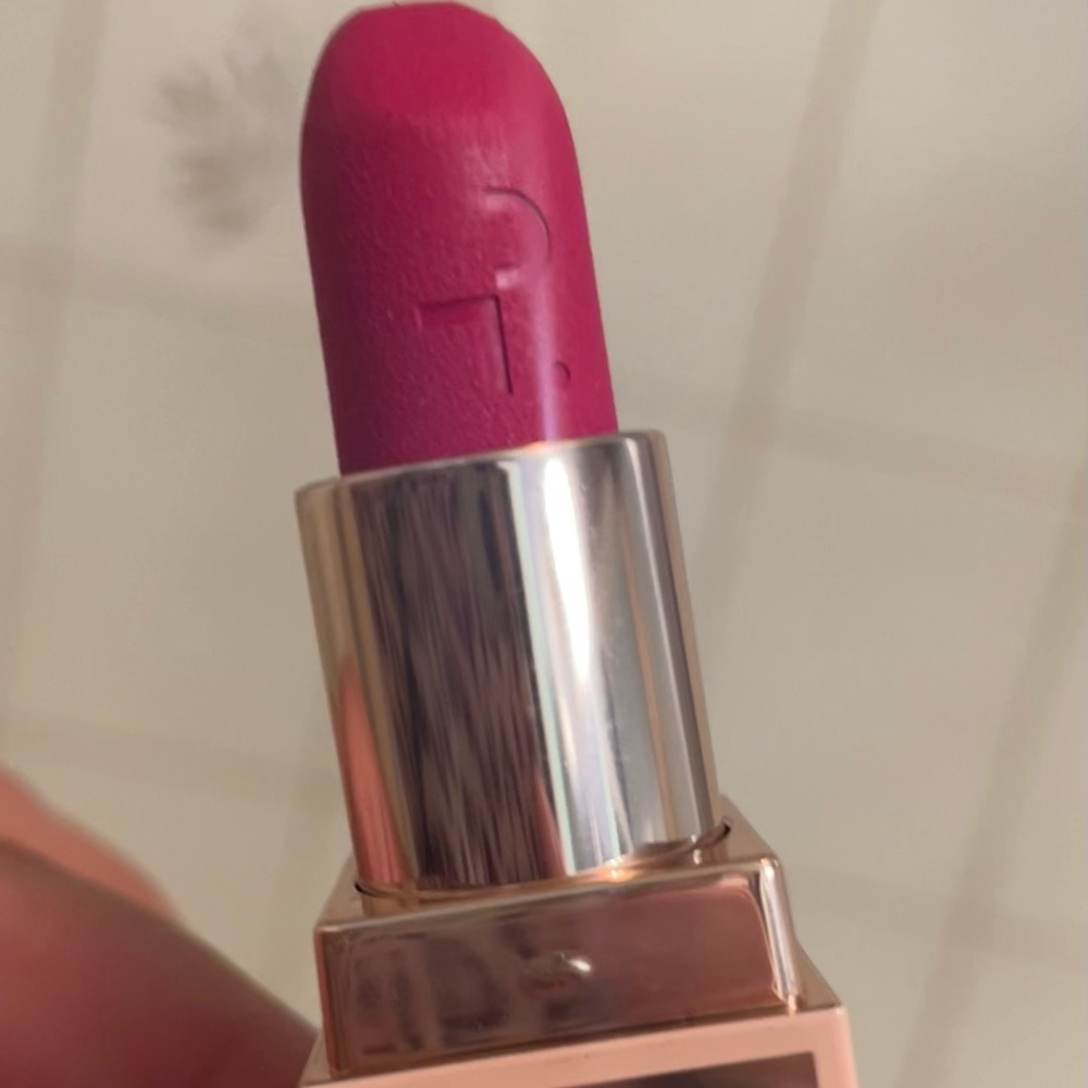 Patrick Ta She’s Hard To Get Lipstick - Picture 4 of 6